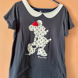 Minnie Mouse vintage polka dot shirt. Size XL